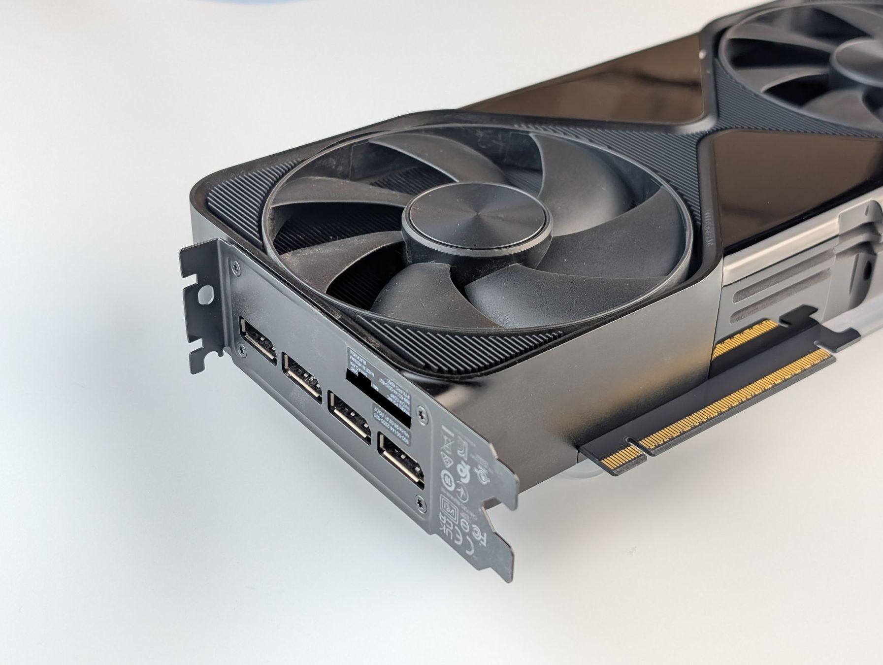 PNY Nvidia RTX Pro 6000 Blackwell Workstation 96GB VRAM inkl. Garantie 2 PNY Nvidia RTX Pro 6000 Blackwell Workstation 96GB VRAM inkl. Garantie – Bild 2